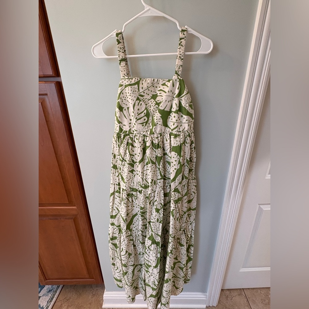 Karlie Green and White Leaf Print Scoop Back Maxi Dress